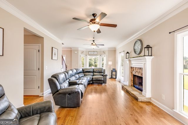 27 Riverview Trail, Euharlee, GA 30145