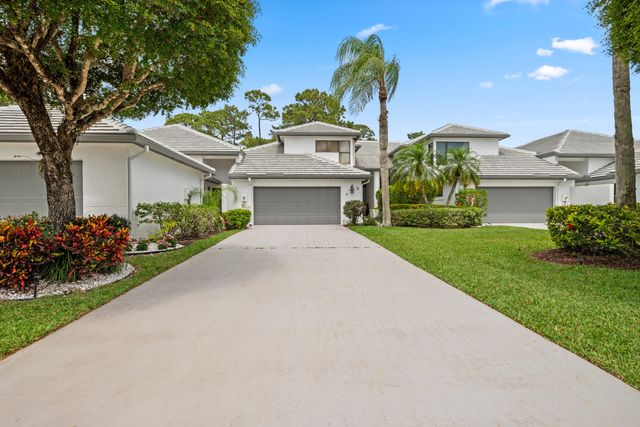 1121 Sand Drift Way B, West Palm Beach, FL 33411