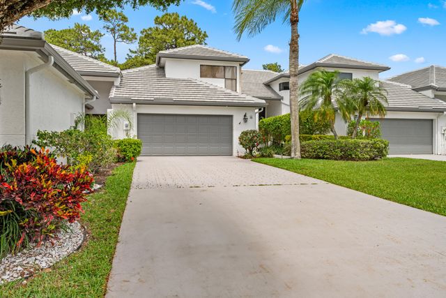 1121 Sand Drift Way B, West Palm Beach, FL 33411