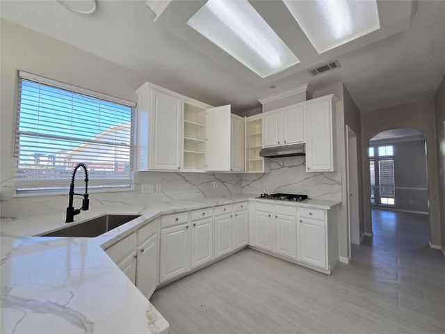 18819 Harbor Key Circle, Houston, TX 77084