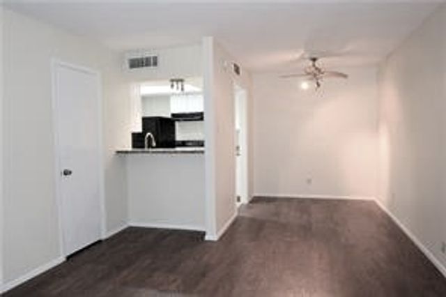 12818 Midway Road 2078, Dallas, TX 75244