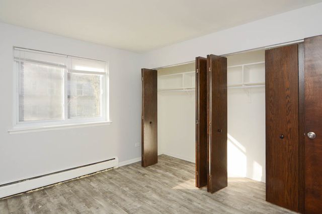 1040 W HOLLYWOOD Avenue 204, Chicago, IL 60660
