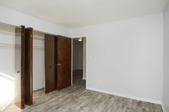 1040 W HOLLYWOOD Avenue 204, Chicago, IL 60660