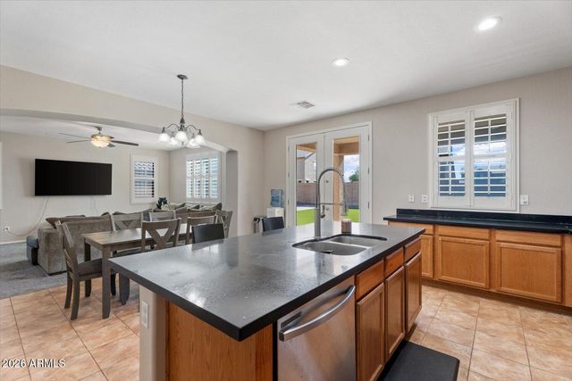 41571 W CHIMAYO Court, Maricopa, AZ 85138