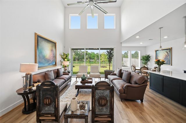 8022 Hingham Lane, Spring, TX 77389