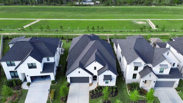8022 Hingham Lane, Spring, TX 77389