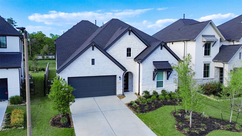 8022 Hingham Lane, Spring, TX 77389