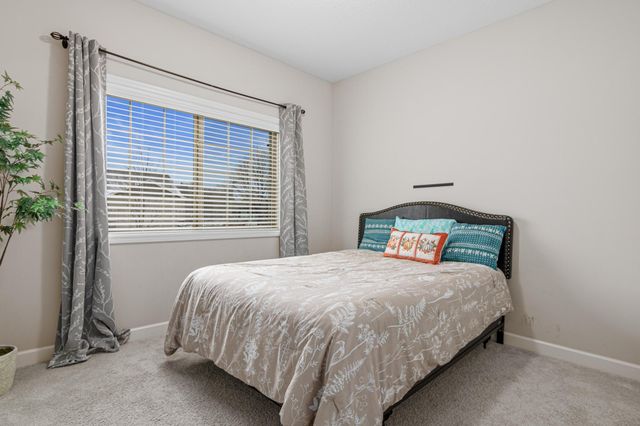 6023 Iris Lane, Rockford, MN 55373