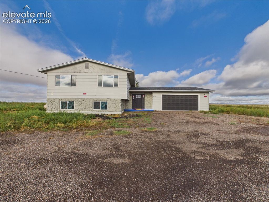 3417 Avondale Boulevard, Avondale, CO 81022 — exterior