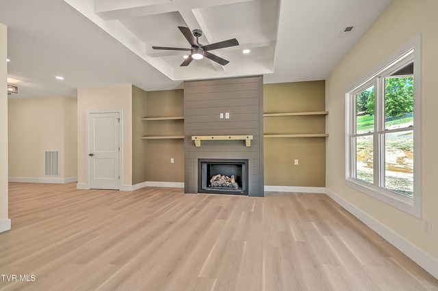 448 Middays Rest, Jonesborough, TN 37659