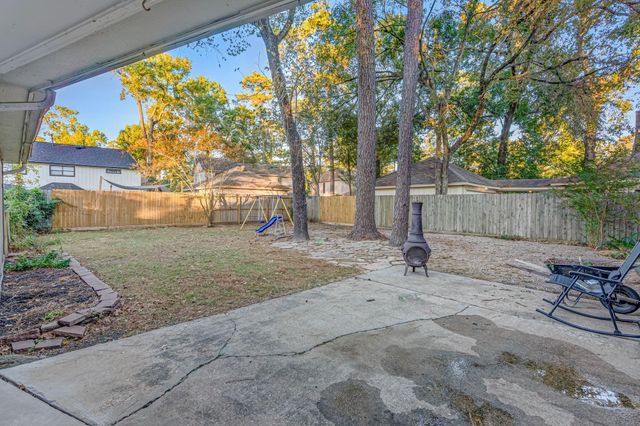 2019 Lake Hills Drive, Houston, TX 77339