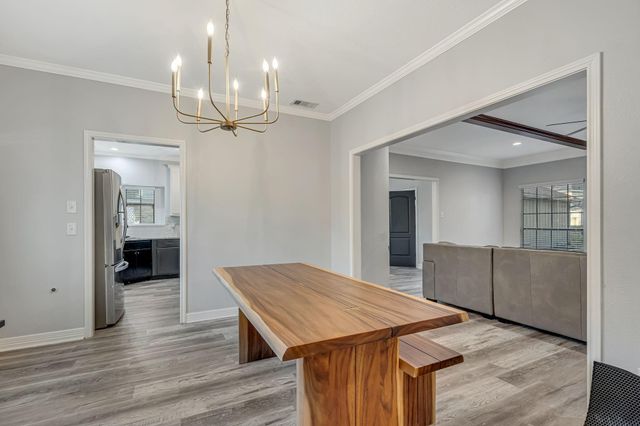 2019 Lake Hills Drive, Houston, TX 77339