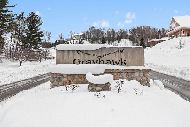4885 Grayhawk Boulevard, Traverse City, MI 49684