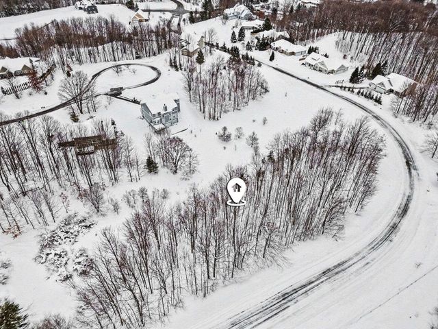 4885 Grayhawk Boulevard, Traverse City, MI 49684