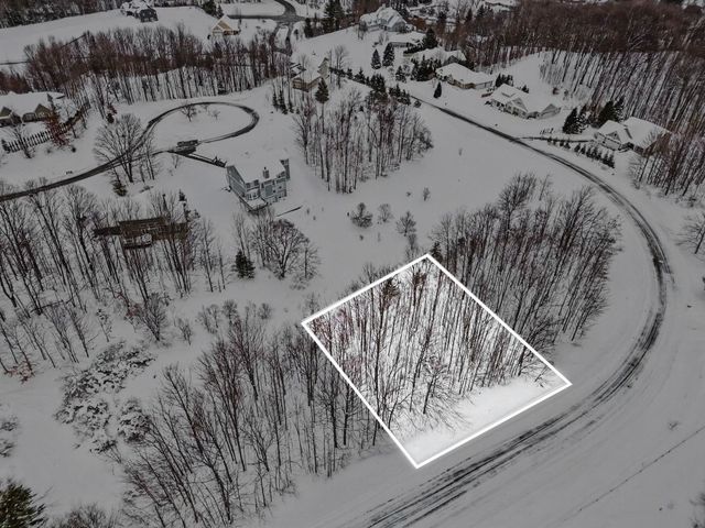 4885 Grayhawk Boulevard, Traverse City, MI 49684