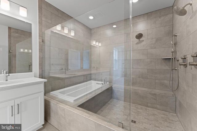 612 CATAMARAN WAY, National Harbor, MD 20745