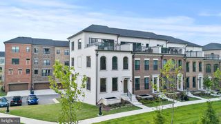 612 CATAMARAN WAY, National Harbor, MD 20745