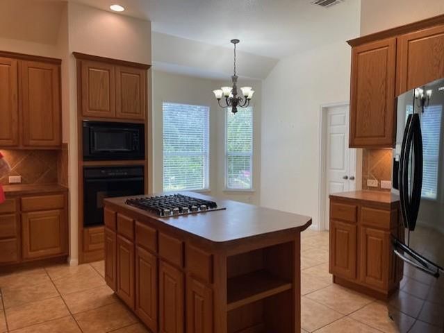 2412 Tivoli DR, Cedar Park, TX 78613