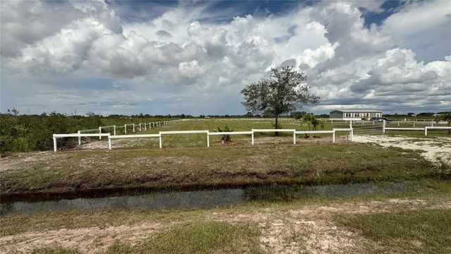 20375 NW 248TH STREET, Okeechobee, FL 34972