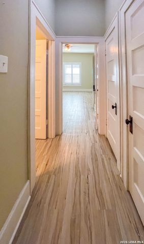 423 S 6th, Kenedy, TX 78119