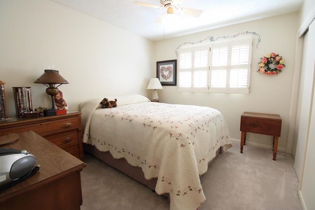 417 Fairdale Rd, Salina, KS 67401