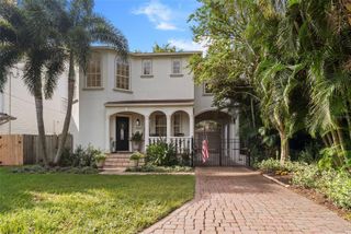 3004 W SAN JOSE STREET, Tampa, FL 33629