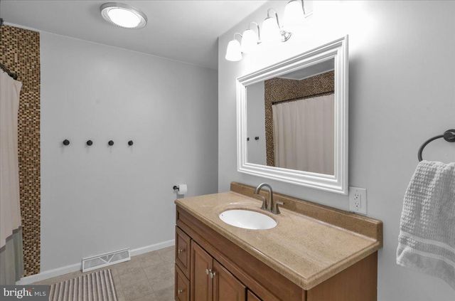 507 WILSHIRE BLVD, Reading, PA 19608