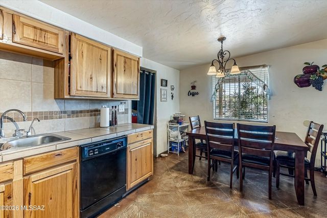 5532 S Tyndall Avenue, Tucson, AZ 85706