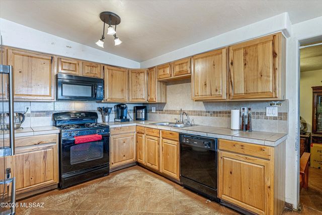 5532 S Tyndall Avenue, Tucson, AZ 85706