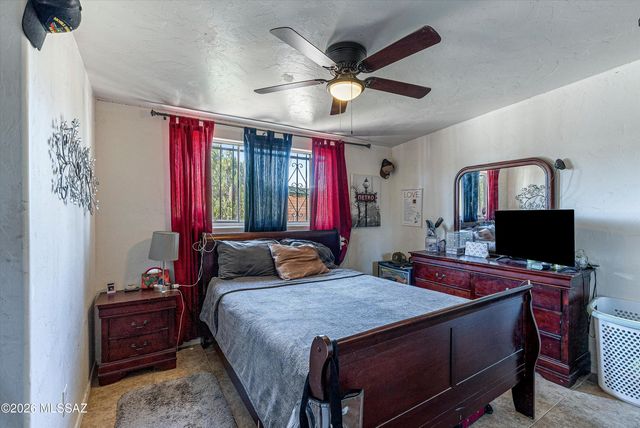 5532 S Tyndall Avenue, Tucson, AZ 85706