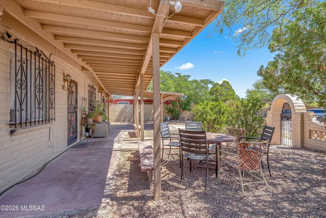 5532 S Tyndall Avenue, Tucson, AZ 85706
