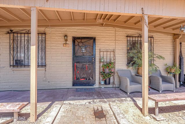 5532 S Tyndall Avenue, Tucson, AZ 85706