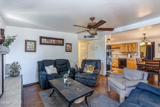 5532 S Tyndall Avenue, Tucson, AZ 85706