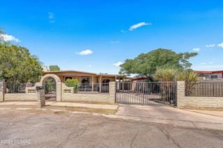 5532 S Tyndall Avenue, Tucson, AZ 85706