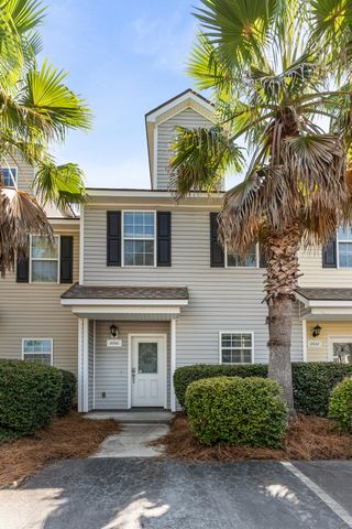 4946 Date Palm Drive, North Charleston, SC 29418