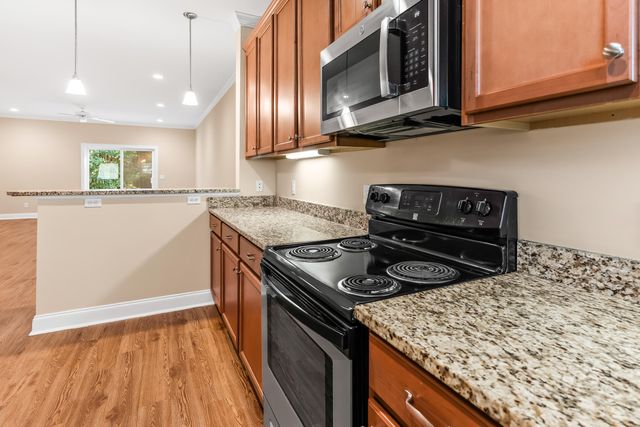 4946 Date Palm Drive, North Charleston, SC 29418