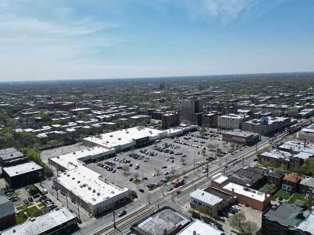 7141 S Jeffery Boulevard, Chicago, IL 60649