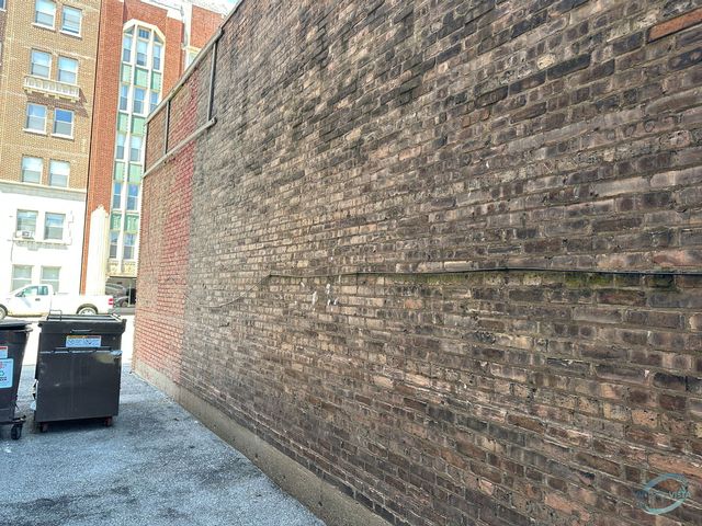 7141 S Jeffery Boulevard, Chicago, IL 60649