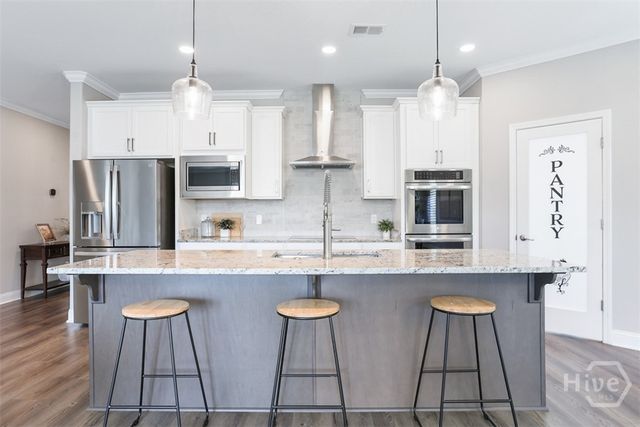 72 Hanover Place, Richmond Hill, GA 31324