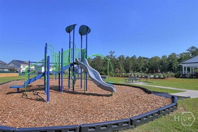 72 Hanover Place, Richmond Hill, GA 31324