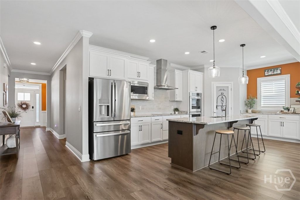 Image 18 of property listing at 72 Hanover Place, Richmond Hill, GA 31324