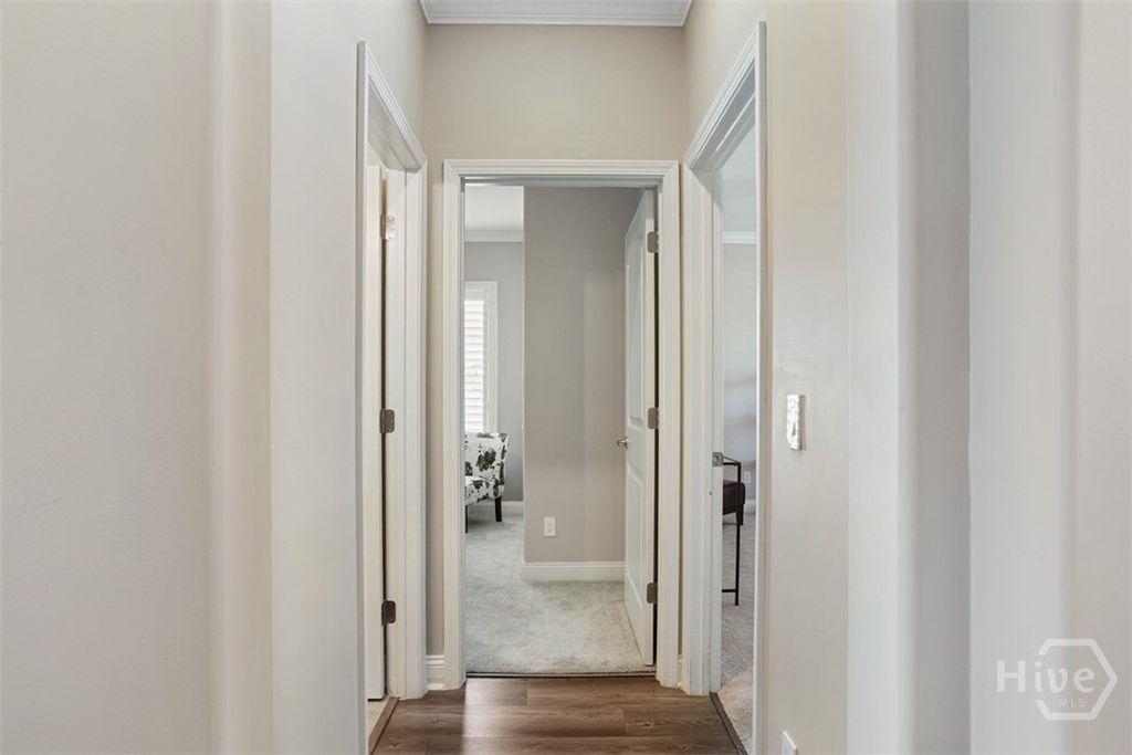 Image 19 of property listing at 72 Hanover Place, Richmond Hill, GA 31324