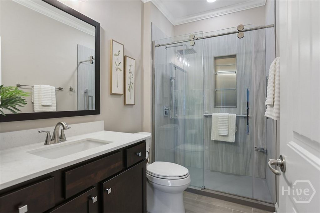 Image 29 of property listing at 72 Hanover Place, Richmond Hill, GA 31324
