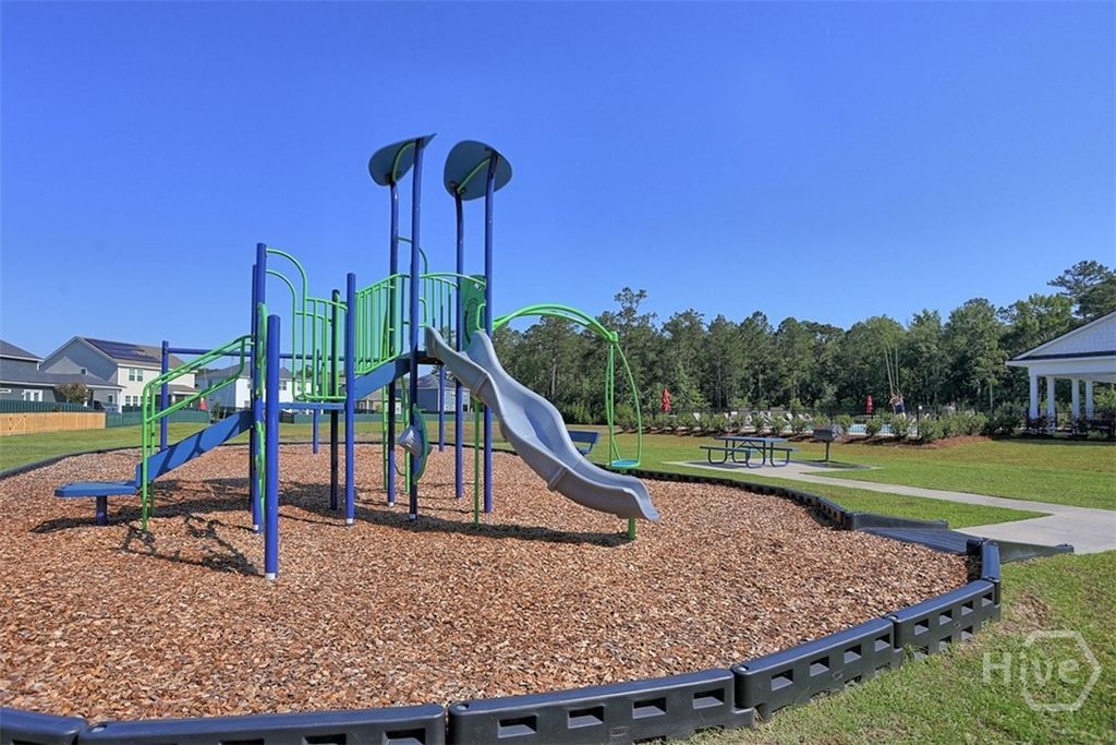 Image 48 of property listing at 72 Hanover Place, Richmond Hill, GA 31324