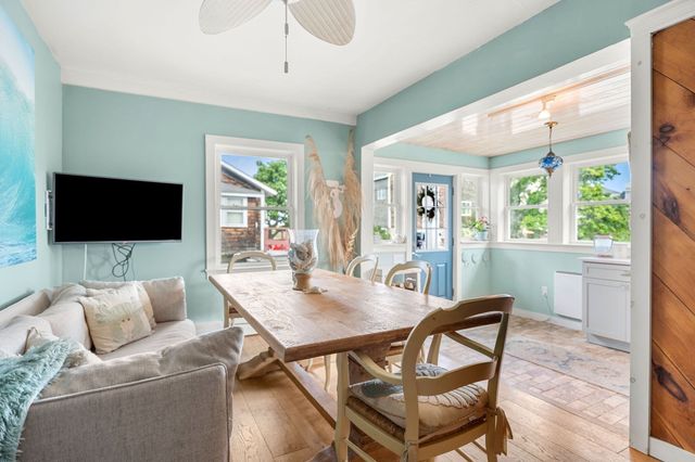 11 69th Street, Newburyport, MA 01950