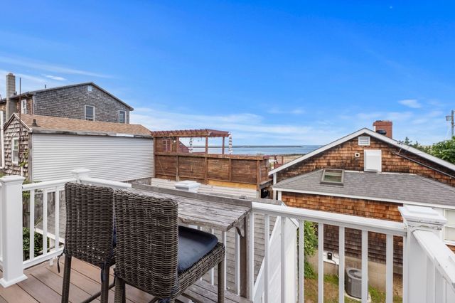 11 69th Street, Newburyport, MA 01950