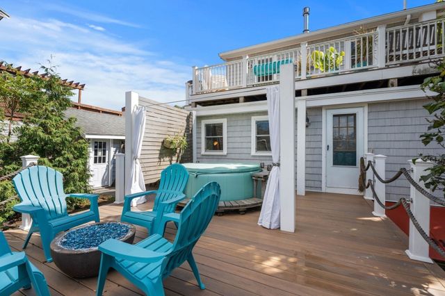 11 69th Street, Newburyport, MA 01950