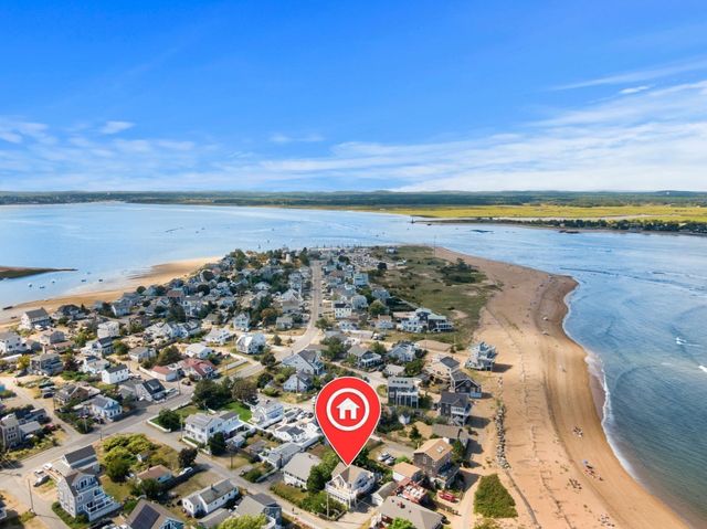11 69th Street, Newburyport, MA 01950