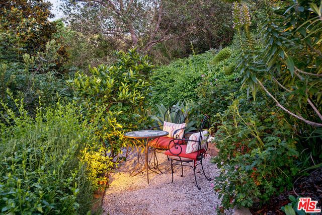 1138 Glen Arbor Avenue, Los Angeles, CA 90041