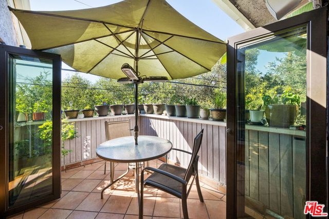 1138 Glen Arbor Avenue, Los Angeles, CA 90041